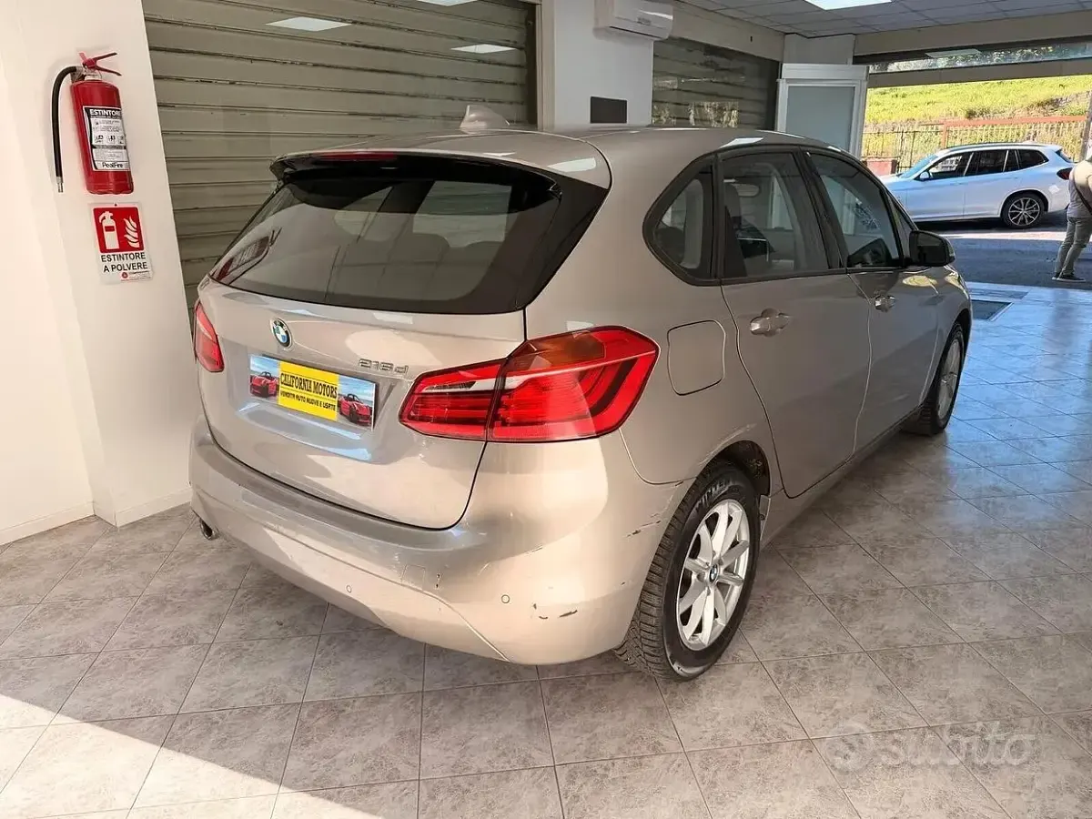 Usata BMW 216 Active Tourer Sport Line 116 CV (85 kW) 2021 Grigio Monovolume