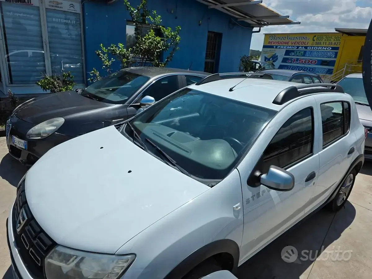 Usata Dacia Sandero Stepway 90 CV (66 kW) 2018 Bianco Berlina