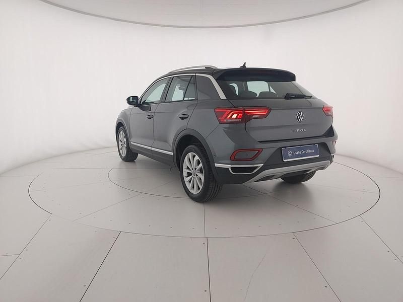 Usata VW T-Roc Style 116 CV (85 kW) 2025 Indium grey metallizzato nero SUV