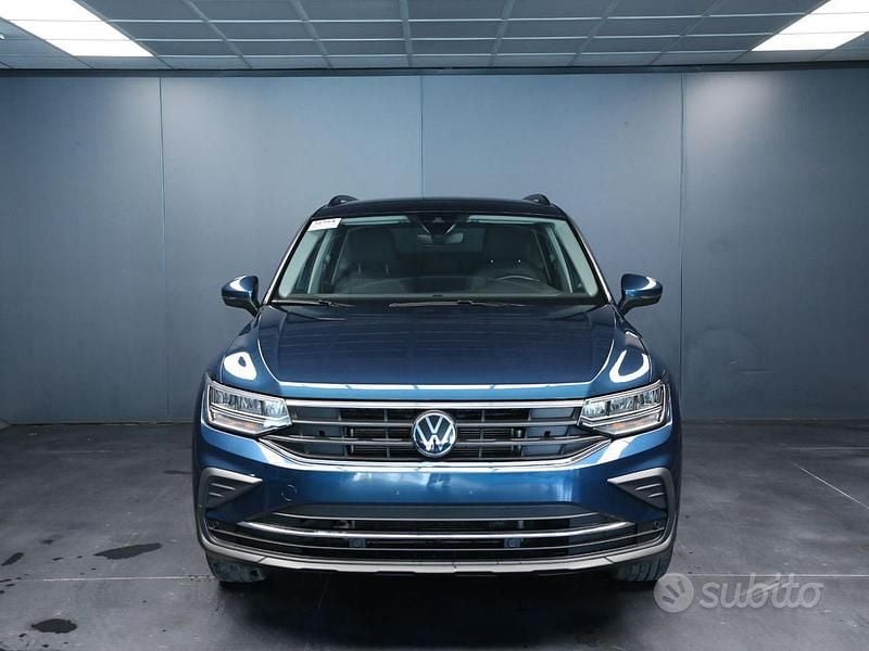 Usata VW Tiguan Life 150 CV (110 kW) 2023 Blu SUV