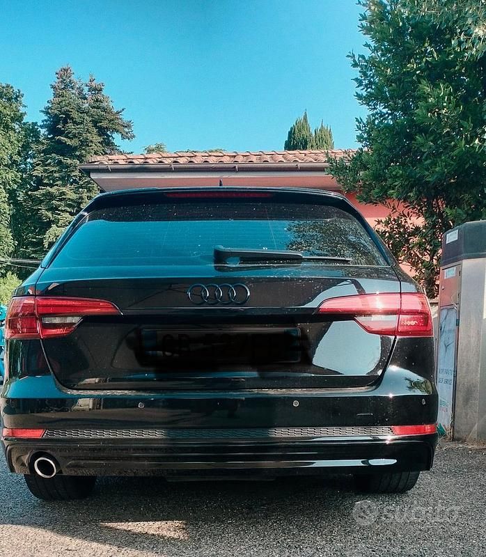 Usata Audi A4 S-Line 150 CV (110 kW) 2017 Nero Station wagon