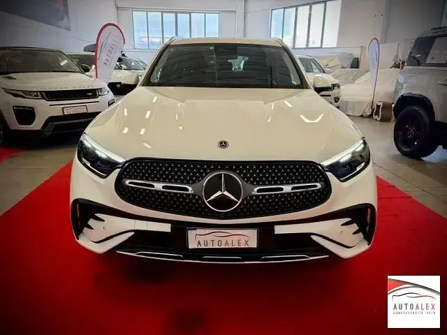 Usata Mercedes GLC220 AMG Line Premium Plus 197 CV (144 kW) 2024 Bianco SUV