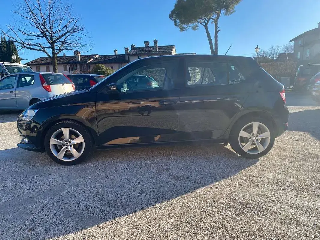 Usata Skoda Fabia Design Edition 60 CV (44 kW) 2021 Nero Utilitaria