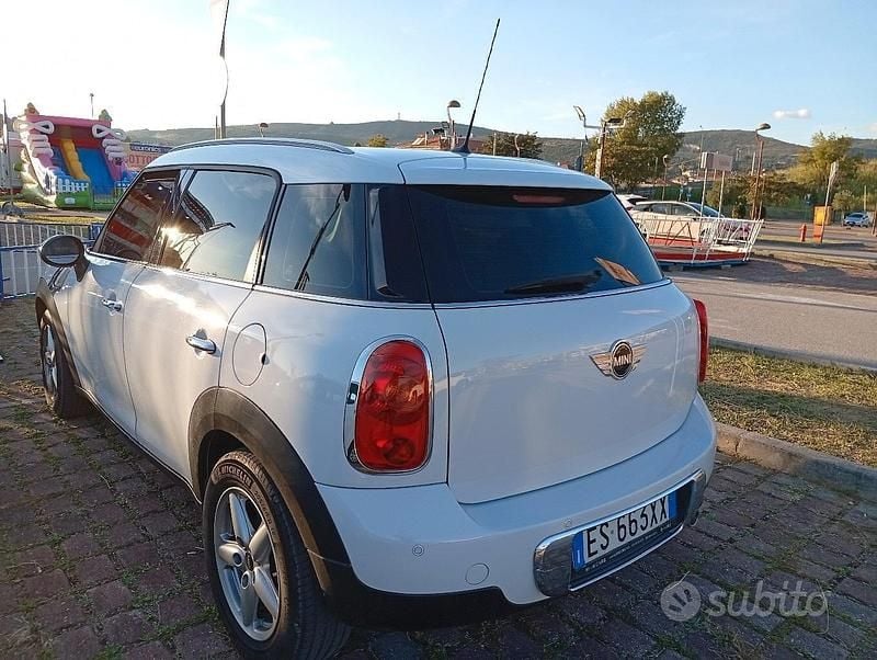 Usata Mini Countryman 122 CV (89 kW) 2013 Bianco SUV