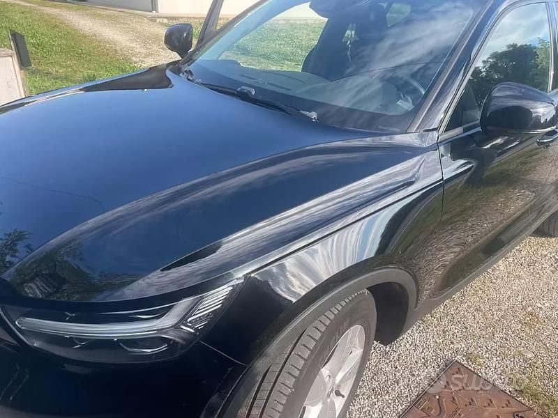Usata Volvo XC40 150 CV (110 kW) 2019 Nero SUV