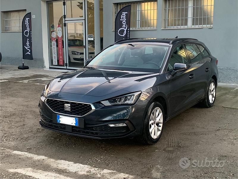 Usata Seat Leon Style 116 CV (85 kW) 2023 Grigio Station wagon