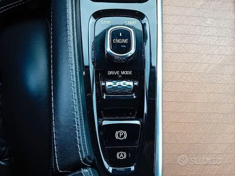 Usata Volvo V90 Inscription 190 CV (139 kW) 2019 Grigio Station wagon