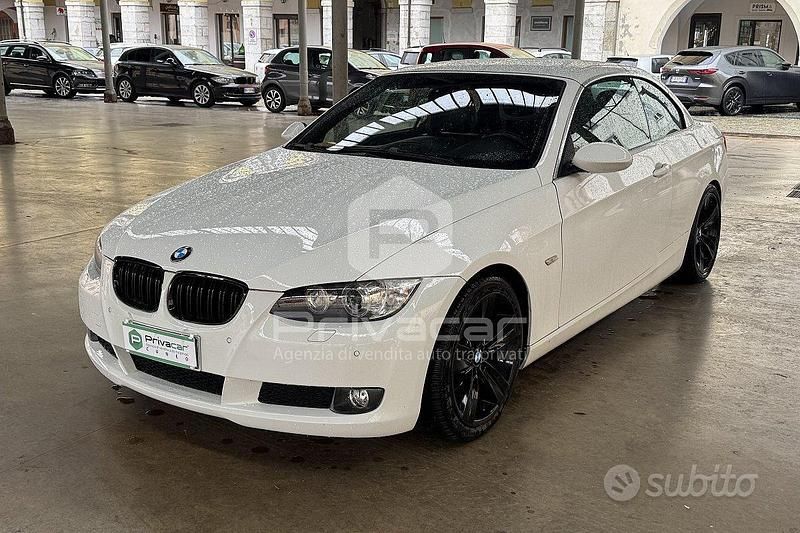 Usata BMW 320 Cabriolet 177 CV (130 kW) 2009 Bianco Cabrio