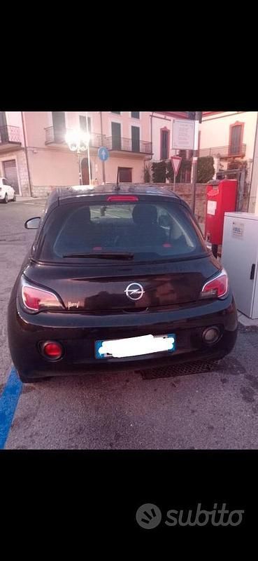 Usata Opel Adam 70 CV (51 kW) 2013 Nero Utilitaria