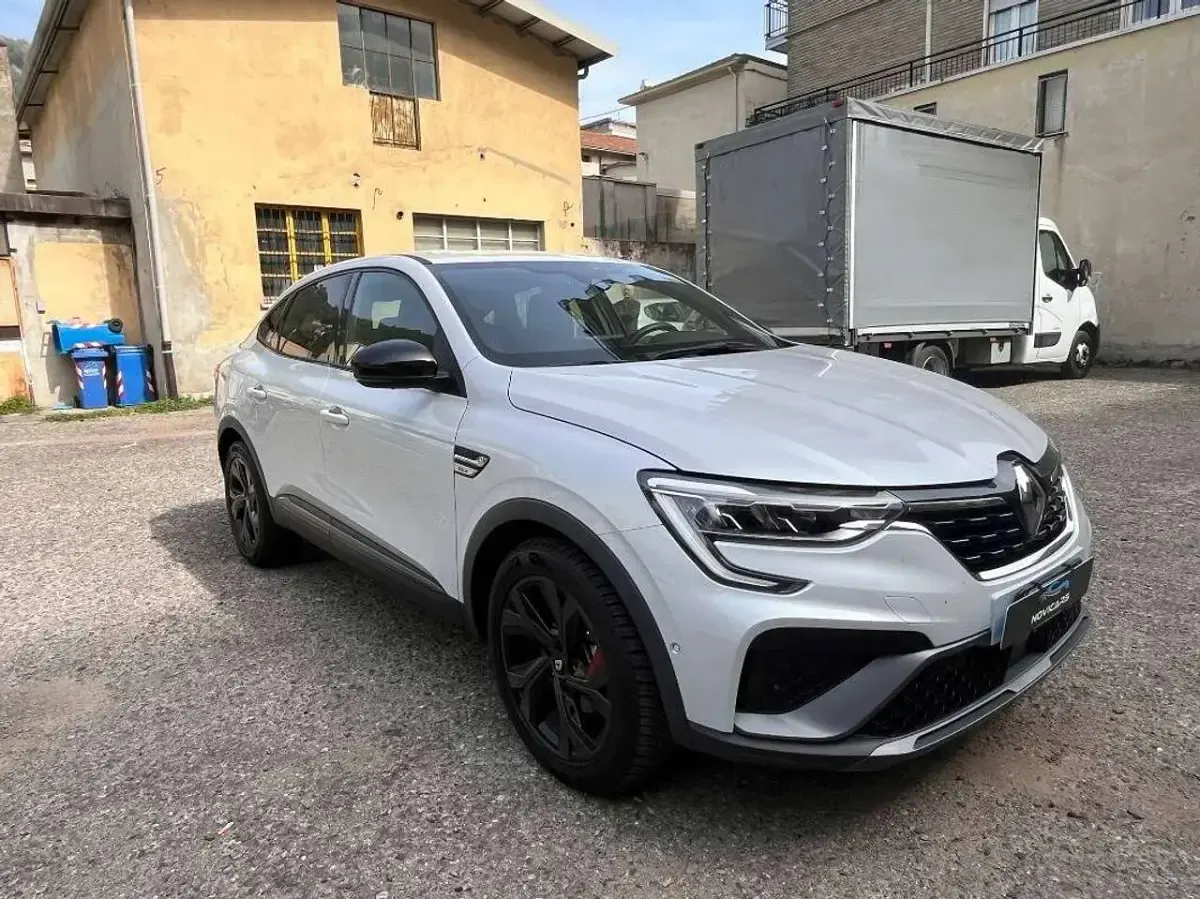 Usata Renault Arkana R.S. 94 CV (69 kW) 2022 Madreperla SUV