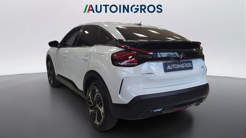 Begagnad Citroën C4 Shine 131 HK (96 kW) 2023 Vit SUV