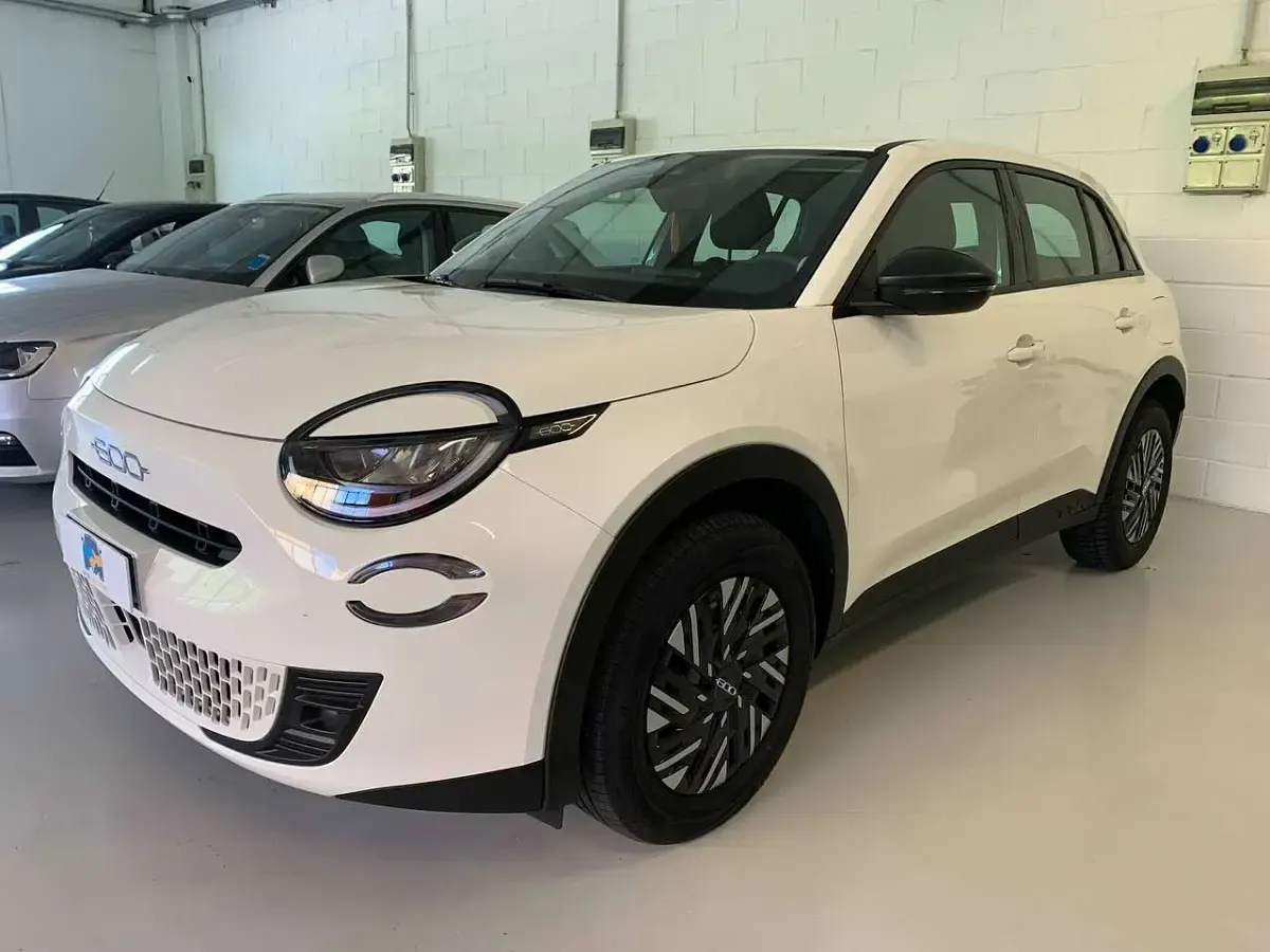 Usata Fiat 600 La Prima 135 CV (99 kW) 2025 Bianco SUV