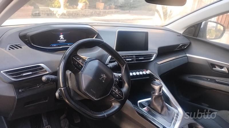 Usata Peugeot 3008 2017 Bianco SUV