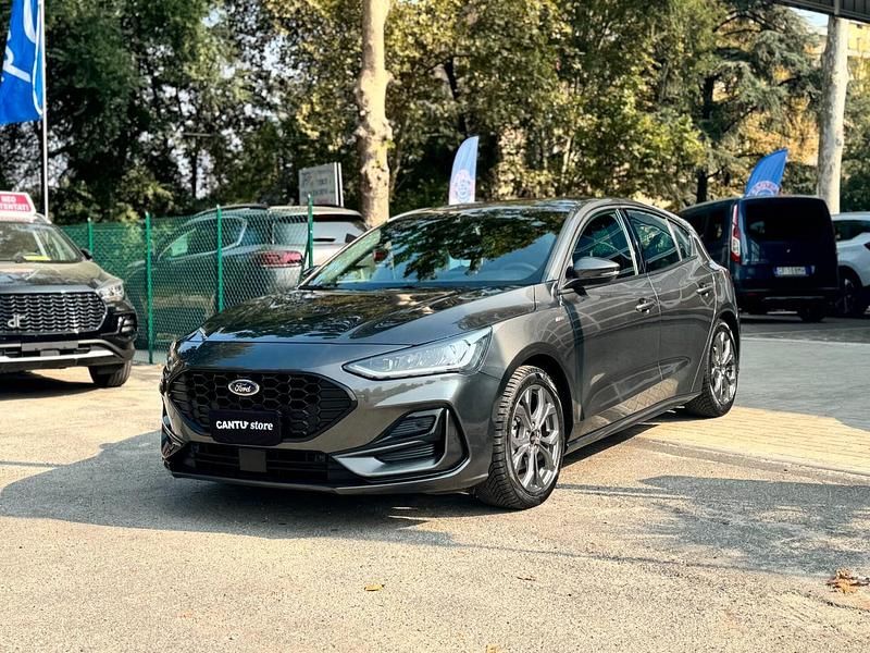 Usata Ford Focus ST-Line 125 CV (91 kW) 2022 Grigio Berlina