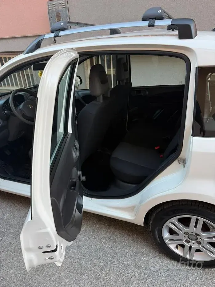 Usata Fiat Panda 69 CV (50 kW) 2011 Bianco Utilitaria