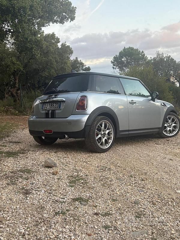 Usata Mini Cooper 110 CV (80 kW) 2007 Grigio Utilitaria