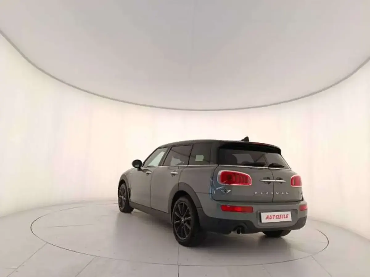 Usata Mini One D Hype 116 CV (85 kW) 2017 Grigio Utilitaria