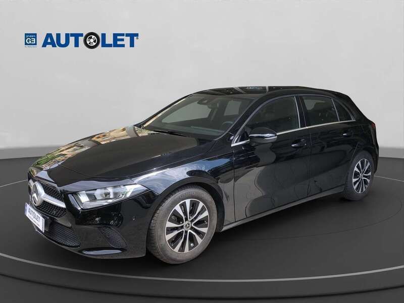 Nero Usata 2022 Mercedes A180 Business Tre volumi | 22.900 € (Super prezzo) - Immagine 1/4