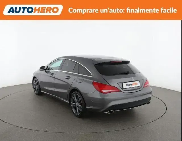 Usata Mercedes CLA200 135 CV (99 kW) 2016 Grigio Coupé