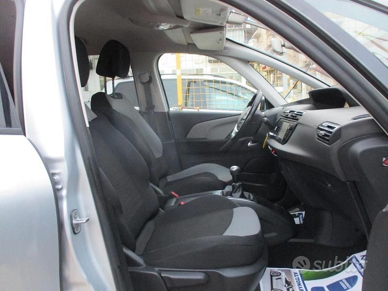 Usata Citroën Grand C4 Picasso 150 CV (110 kW) 2015 Grigio Monovolume