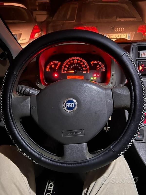 Usata Fiat Panda 54 CV (39 kW) 2003 Blu Utilitaria