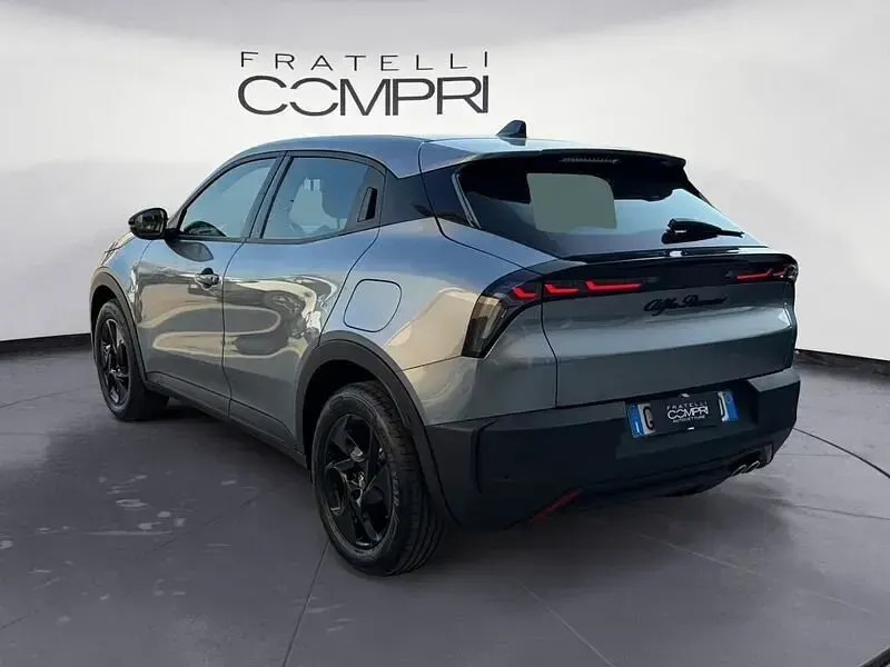 Usata Alfa Romeo Junior 136 CV (100 kW) 2025 Grigio SUV