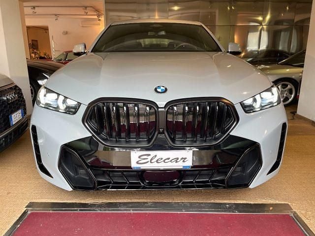 Usata BMW X6 M Sport 286 CV (210 kW) 2024 Grigio SUV