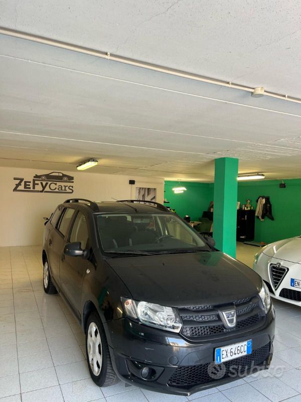 Usata 2014 Dacia Logan Tre volumi | 3900 € (Buon prezzo) - Immagine 1/4