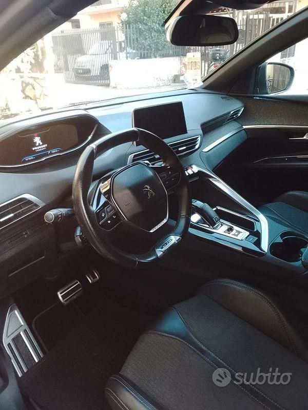 Usata Peugeot 3008 120 CV (88 kW) 2017 Grigio Berlina