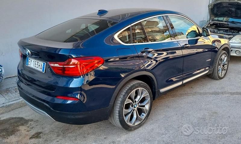 Usata BMW X4 xLine 190 CV (139 kW) 2015 Blu SUV