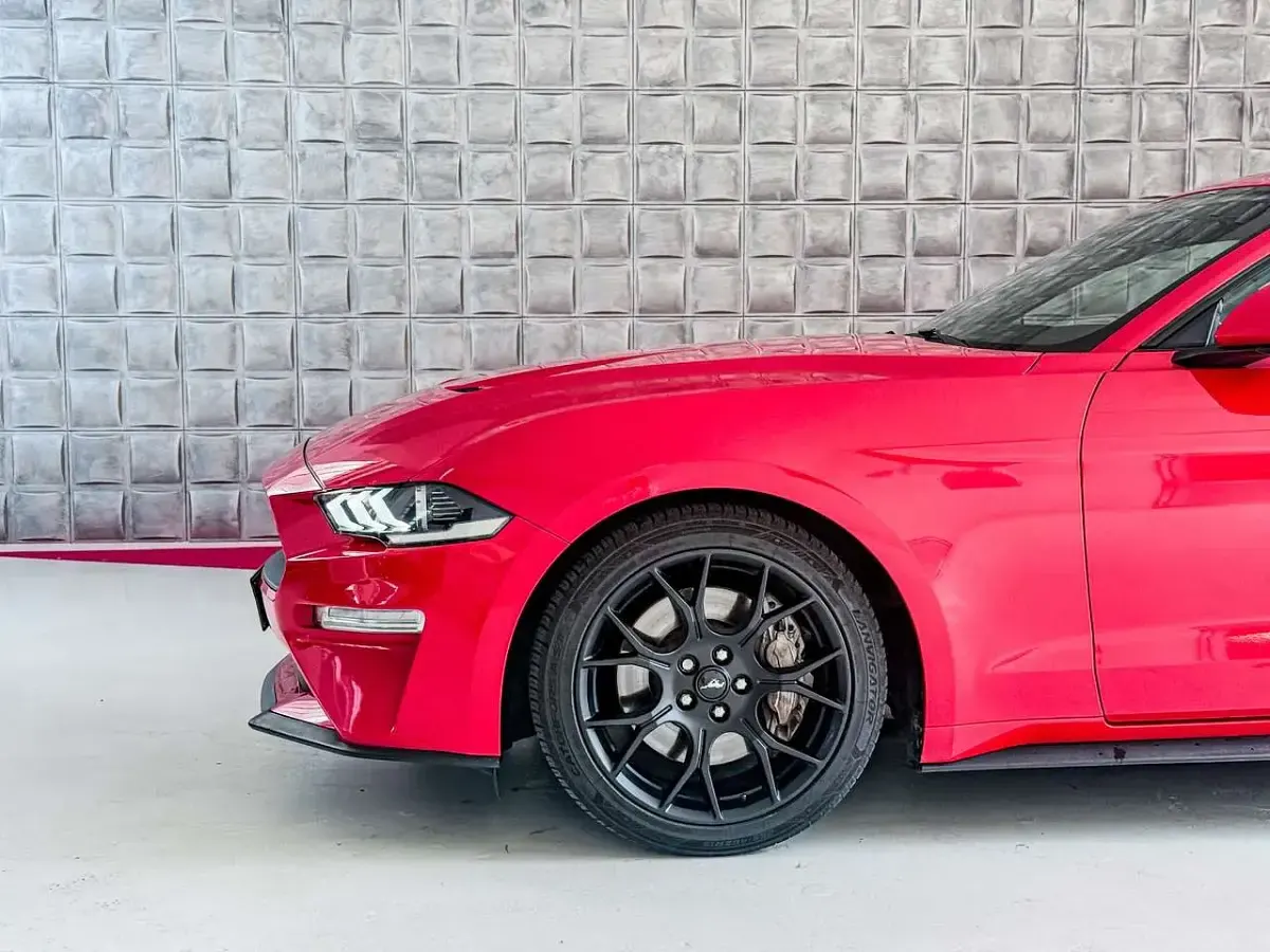 Usata Ford Mustang Fastback 290 CV (213 kW) 2019 Rosso Coupé