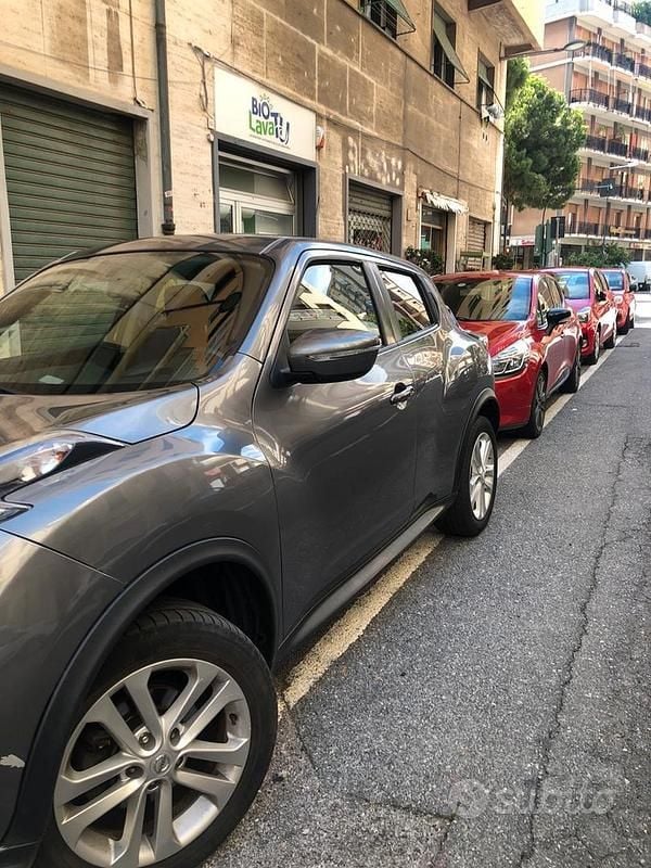 Usata Nissan Juke 110 CV (80 kW) 2017 Grigio SUV