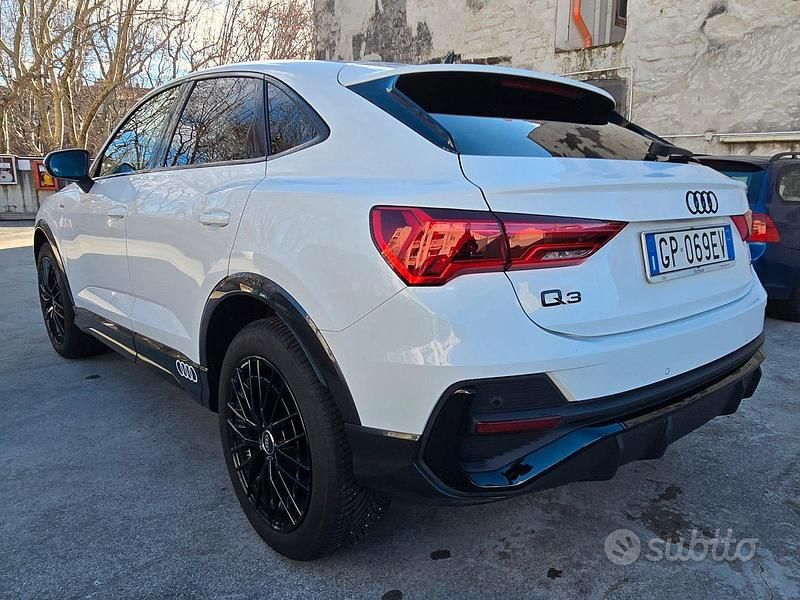 Usata Audi Q3 Sportback S-Line 150 CV (110 kW) 2023 Bianco SUV