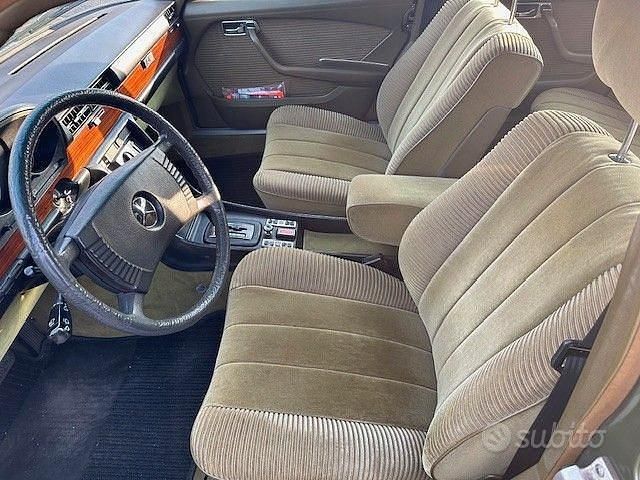 Usata Mercedes 450 1970 Verde Berlina