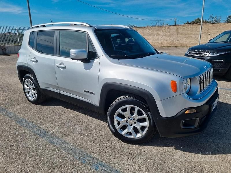 Usata Jeep Renegade Limited 120 CV (88 kW) 2017 Grigio SUV