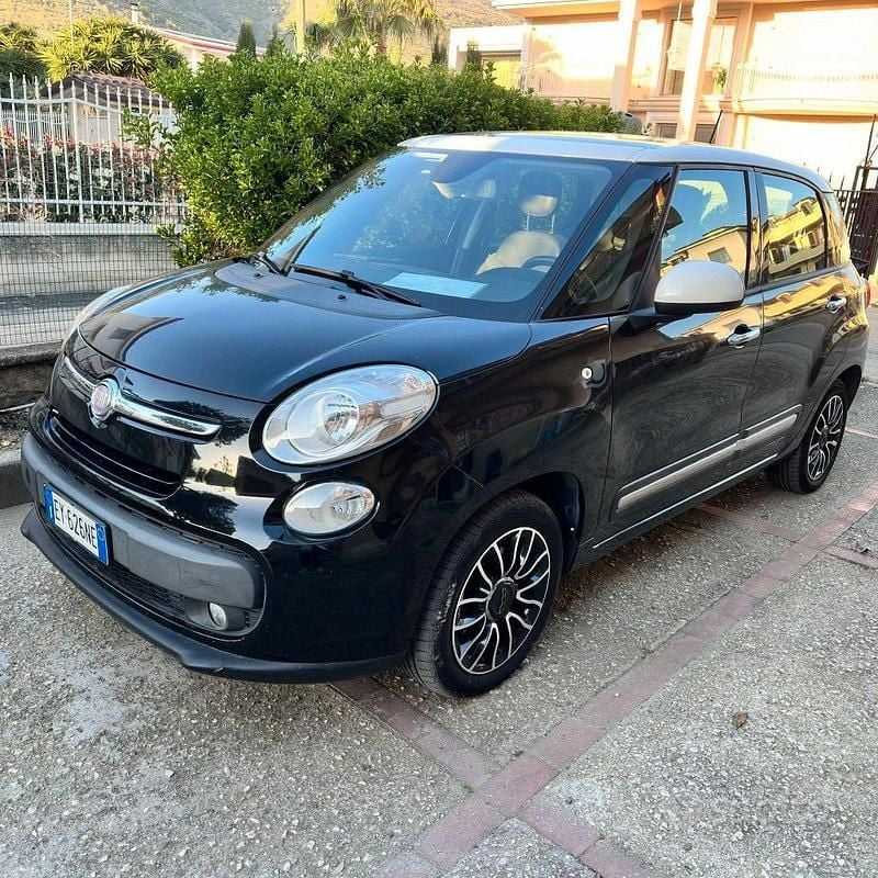 Usata Fiat 500L Lounge 95 CV (69 kW) 2013 Nero Monovolume