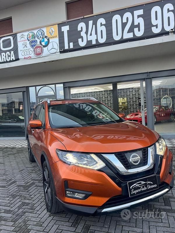 Usata Nissan X-Trail Tekna 177 CV (130 kW) 2017 Arancione SUV