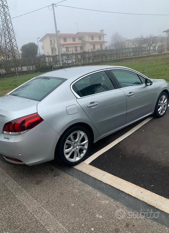 Usata 2017 Peugeot 508 Tre volumi | 10.800 € - Immagine 1/4