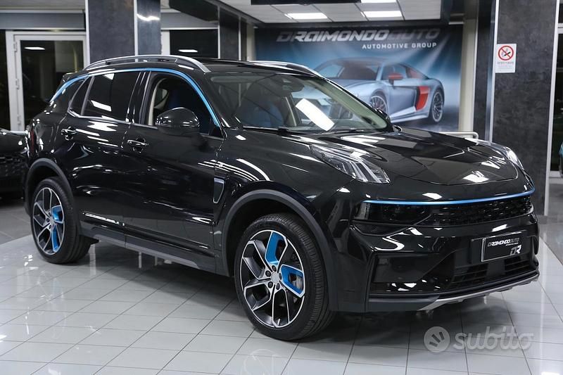 Usata Lynk & Co 01 261 CV (191 kW) 2022 Nero SUV