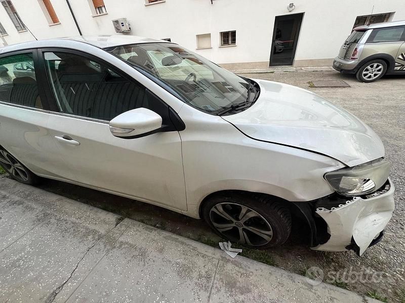 Usata Nissan Pulsar 110 CV (80 kW) 2016 Bianco Utilitaria