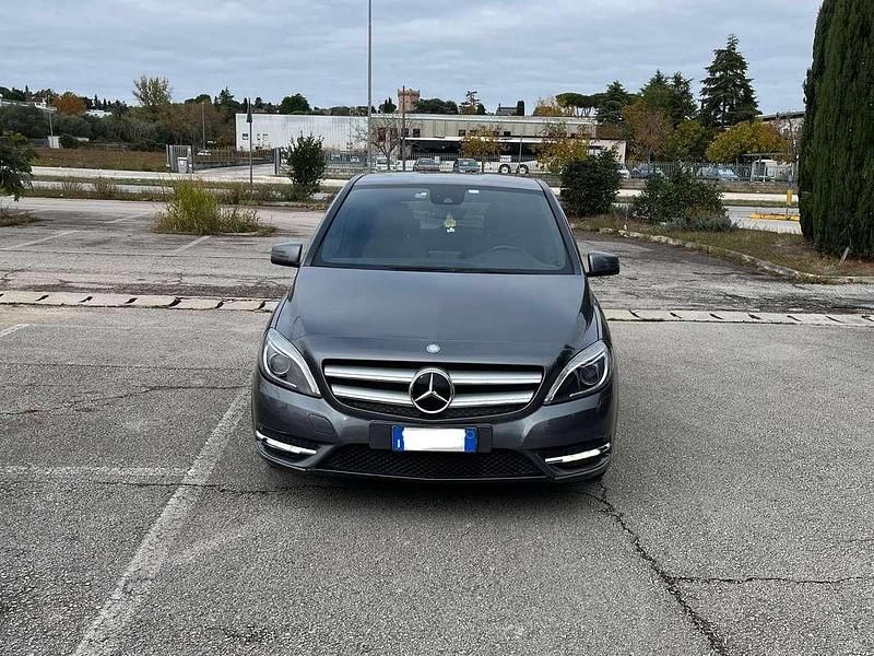 Usata Mercedes B200 Premium 136 CV (100 kW) 2014 Monovolume