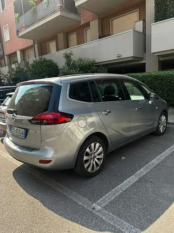 Usata Opel Zafira Tourer 150 CV (110 kW) 2013 Monovolume