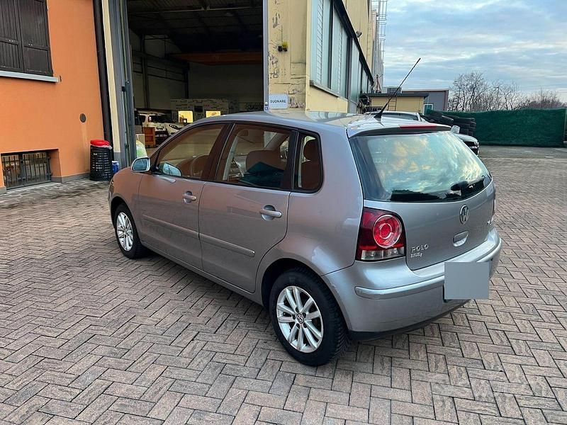 Usata VW Polo 80 CV (58 kW) 2009 Grigio Utilitaria