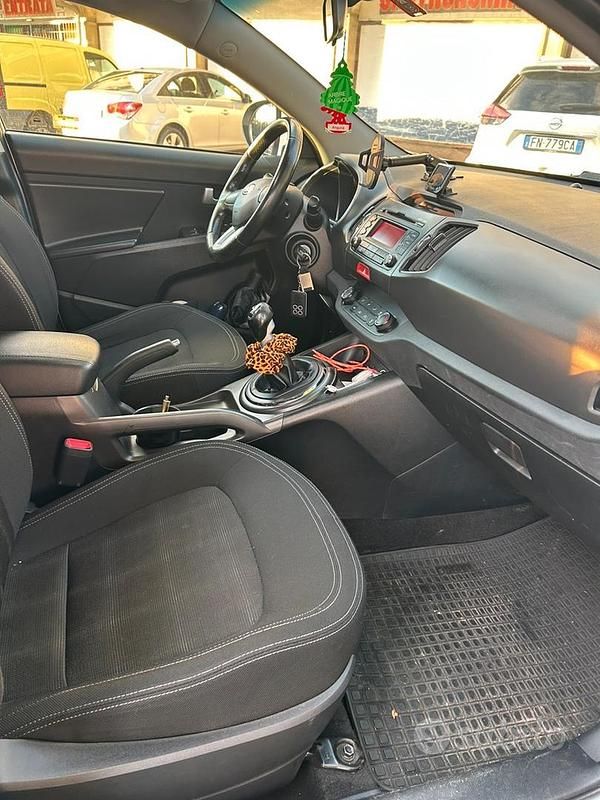 Usata Kia Sportage Active 116 CV (85 kW) 2011 Bianco SUV