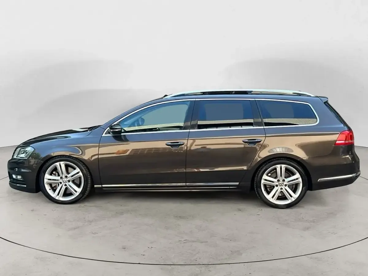Usata VW Passat R 300 CV (220 kW) 2014 Marrone Station wagon