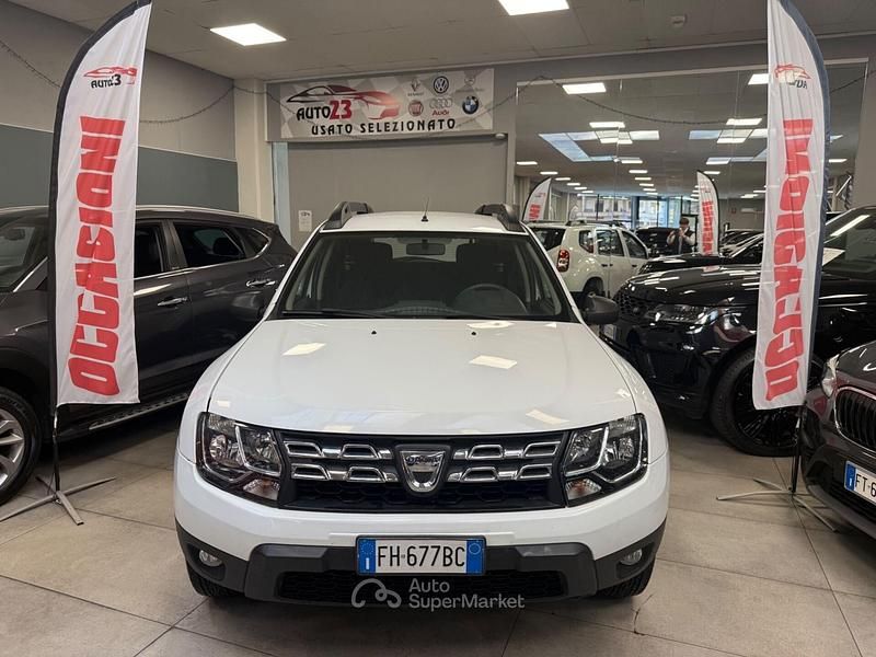 Usata Dacia Duster Ambiance 90 CV (66 kW) 2017 Bianco SUV