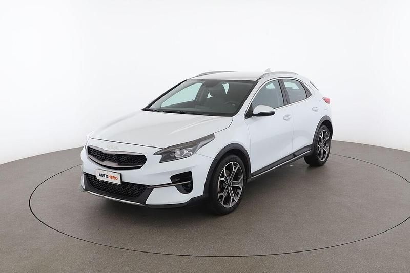 Bianco Usata 2022 Kia XCeed SUV | 18.899 € (Ottimo prezzo) - Immagine 1/3