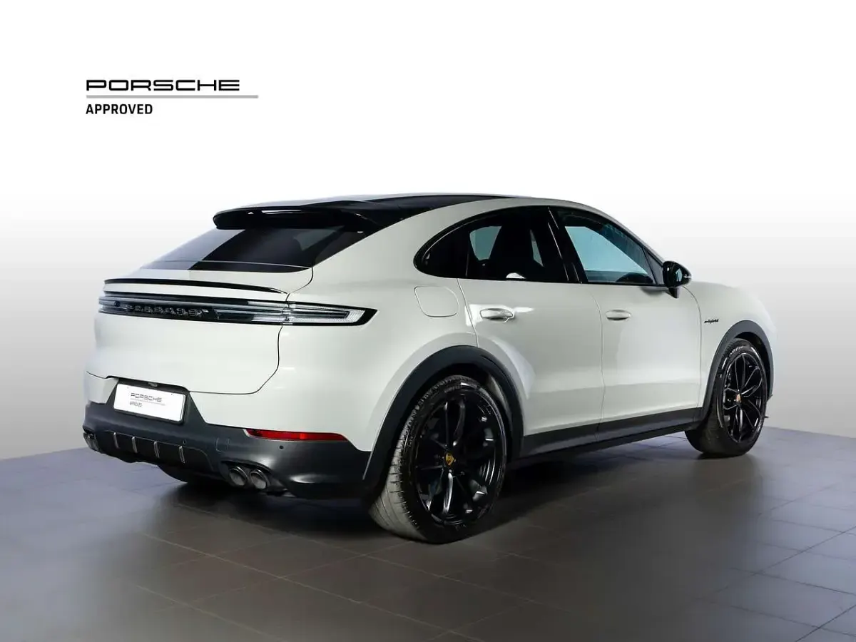 Usata Porsche Cayenne 470 CV (345 kW) 2024 Gesso SUV