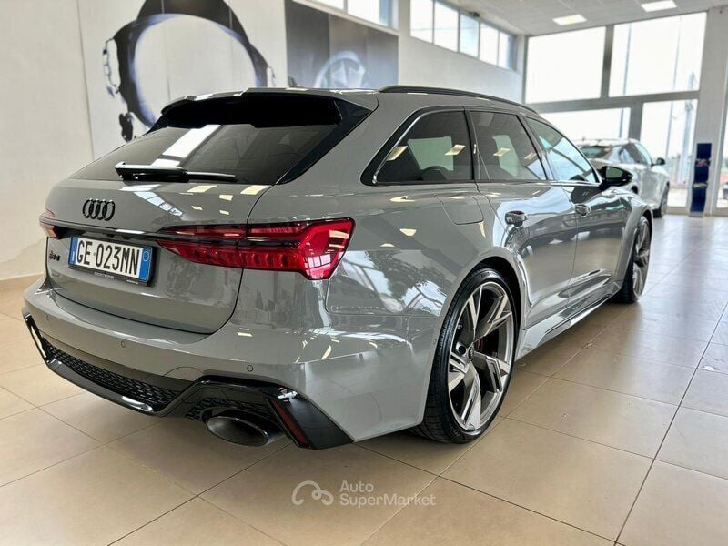 Usata Audi RS6 Ambiente 600 CV (441 kW) 2021 Gray Station wagon