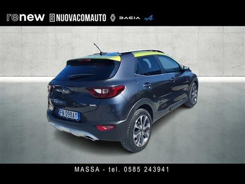 Usata Kia Stonic Style 110 CV (80 kW) 2018 Grigio scuro SUV